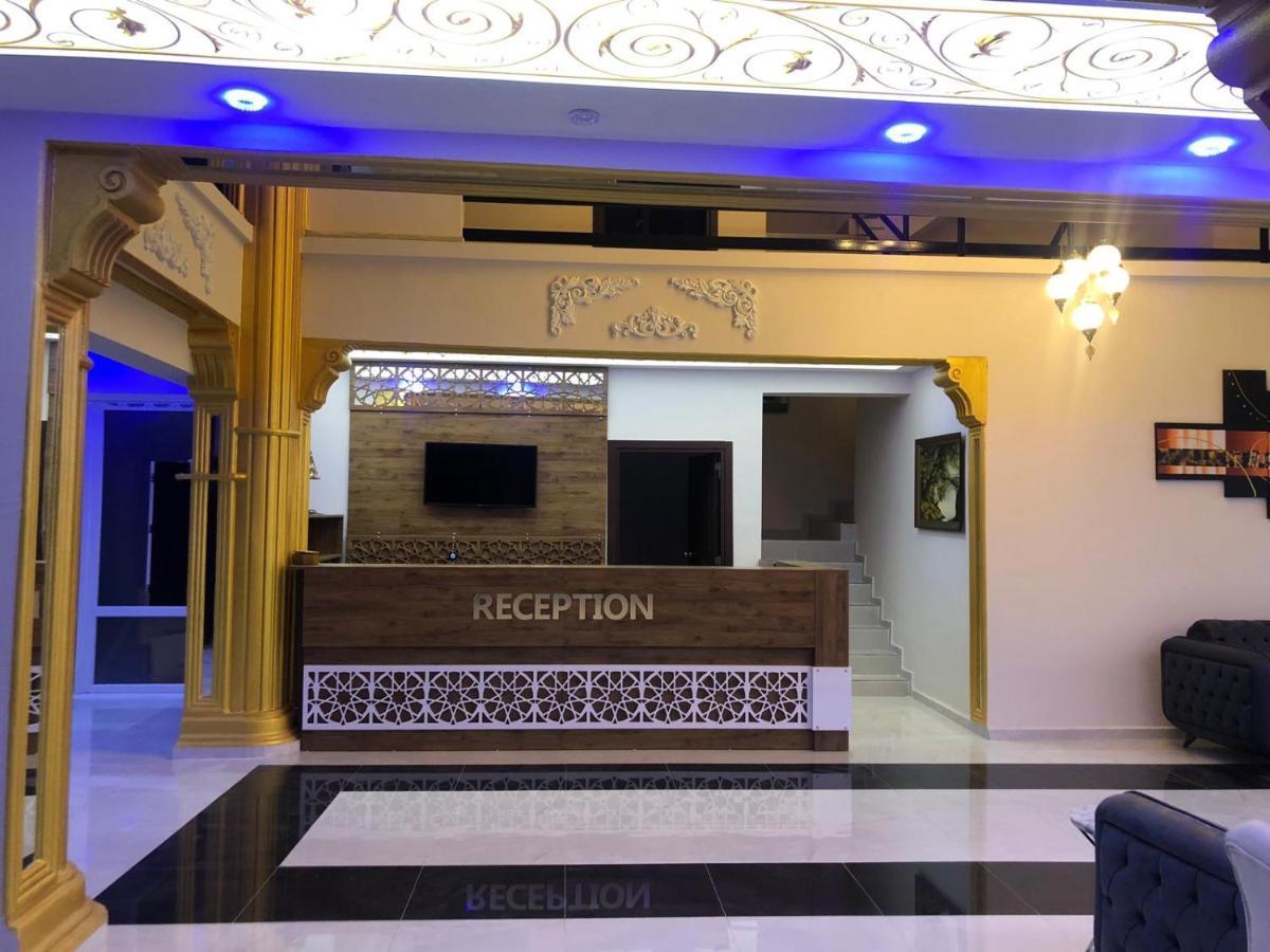 En Kaya Hotel Никозия Екстериор снимка