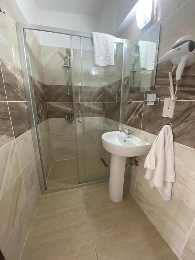 En Kaya Hotel Никозия Екстериор снимка