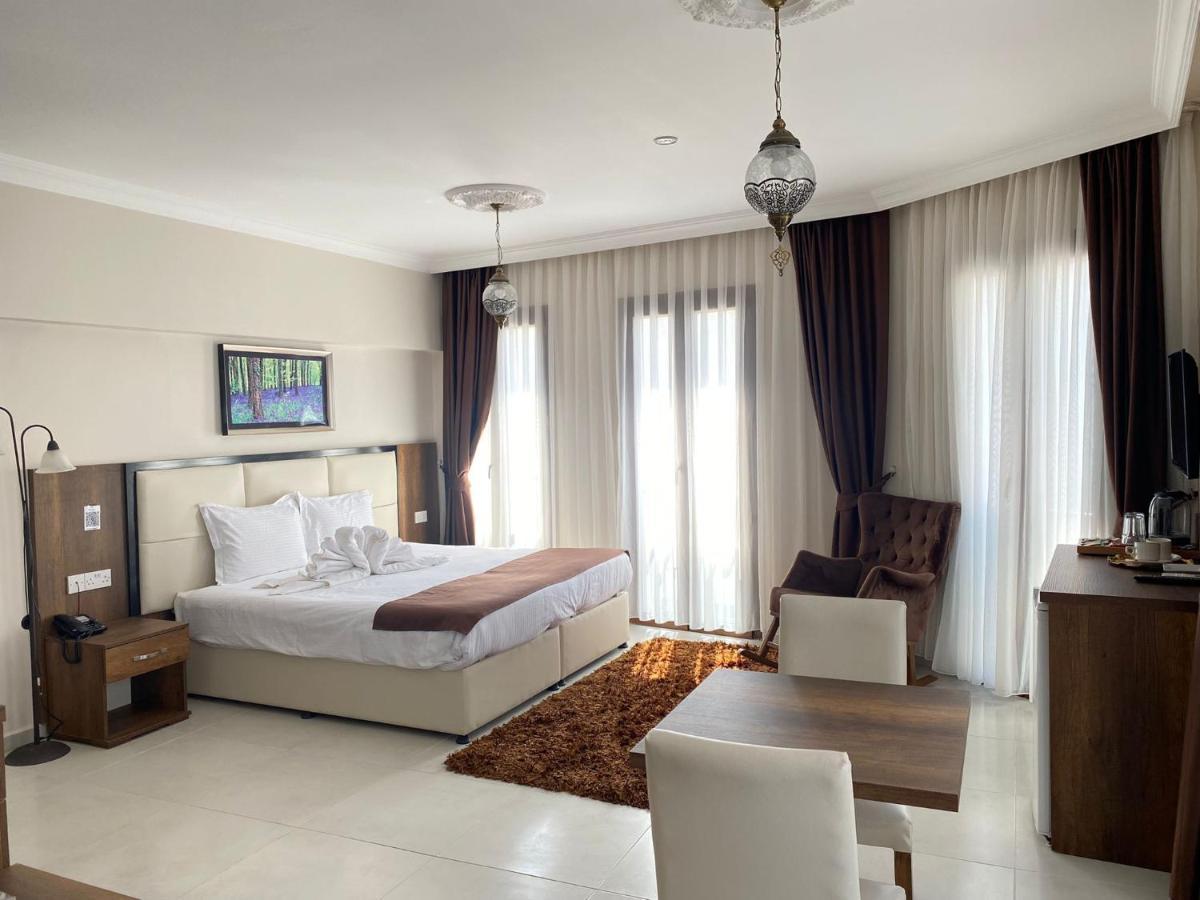 En Kaya Hotel Никозия Екстериор снимка