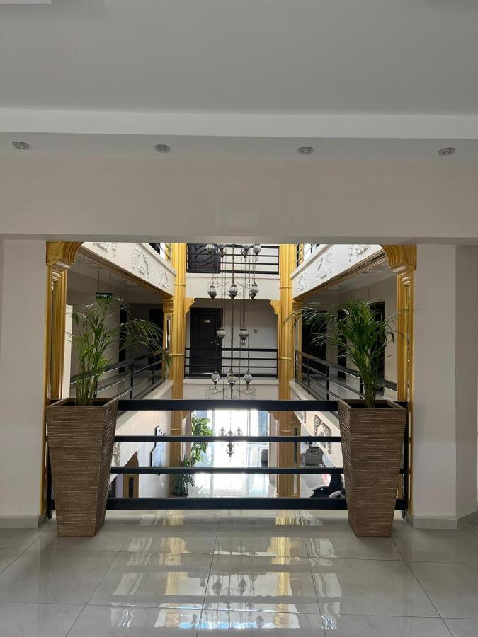 En Kaya Hotel Никозия Екстериор снимка